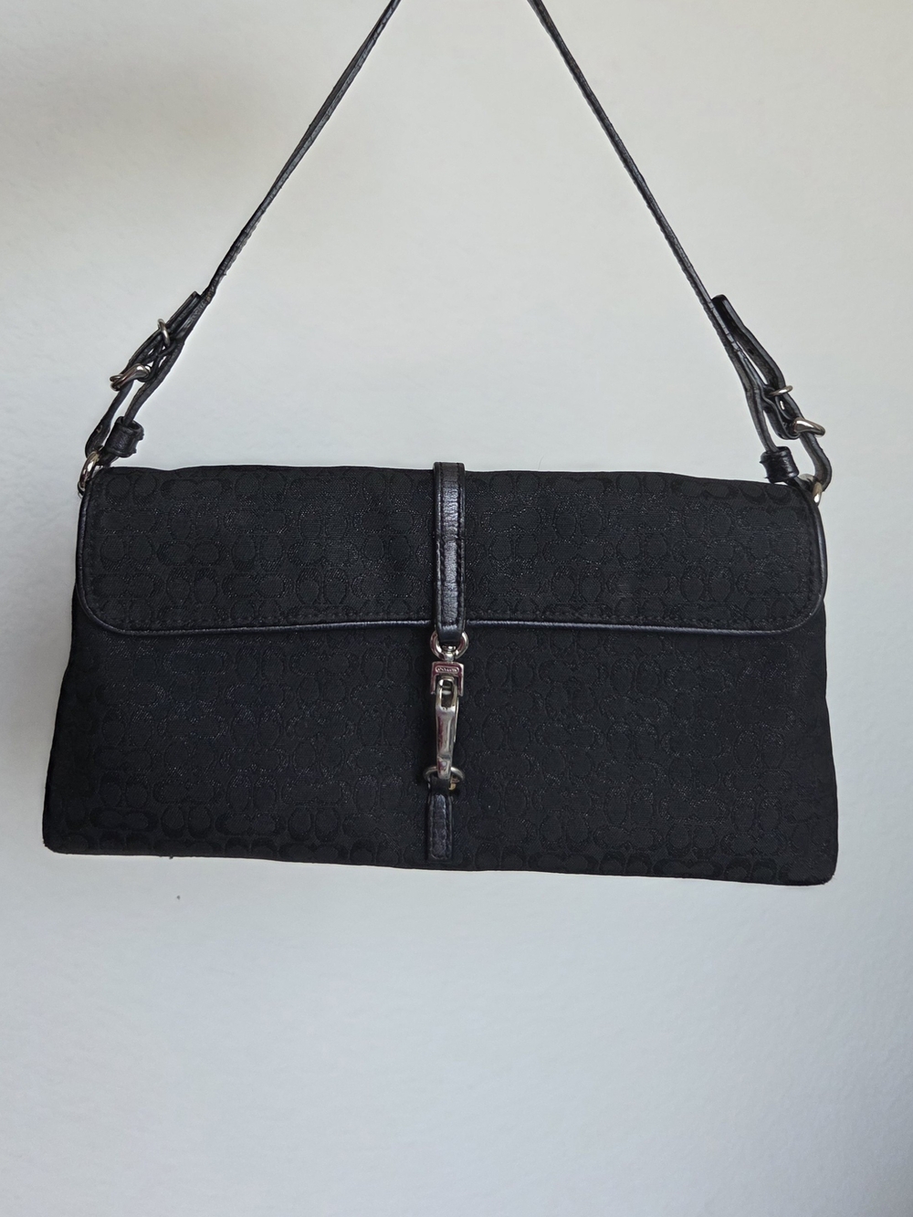 Black Women's Shoulder Clutch Bag with Subtle Pattern
